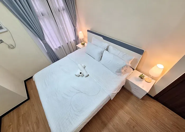 3br Balcony•100sqm•15pax•pet•freeparking |moa/picc Manila