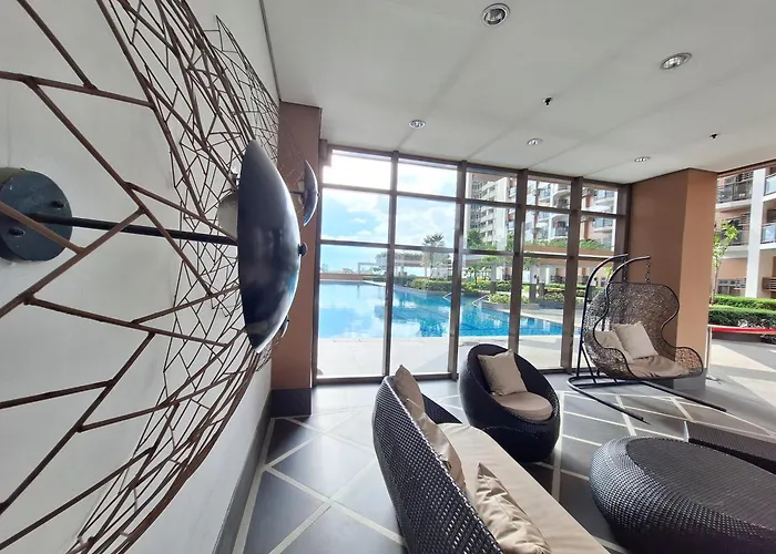 Apartment 3br Balcony•100sqm•15pax•pet•freeparking |moa/picc Manila